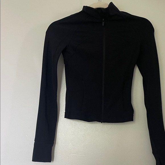 lululemon athletica Jackets & Blazers - lululemon athletica Black Mesh-Lined Zip Jacket